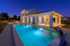 Villa Olive Paradise I by Istrialux